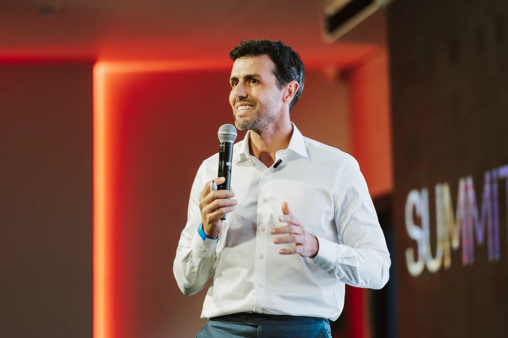Summit ONE - Apresentação